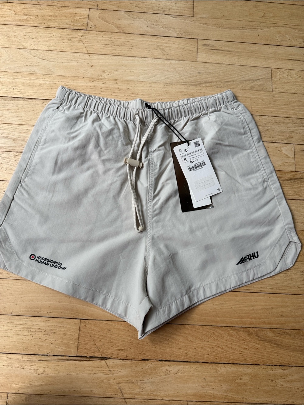 Zara Cream Elastic Waist Shorts with Drawstring